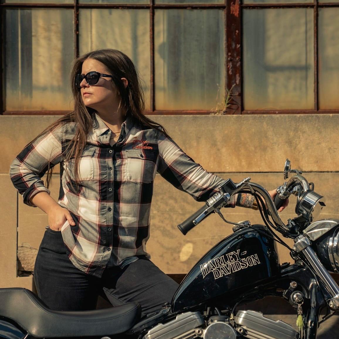 Women's Button Down