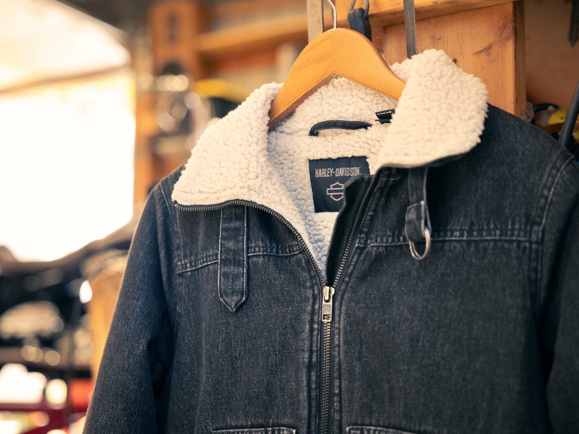 Women's Transcendent Sherpa Lined Denim Jacket
