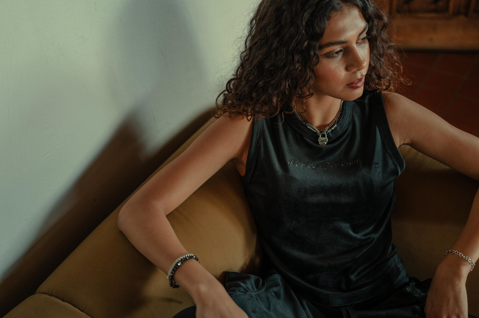 Women's Velour Crew Neck Tank - Harley Black